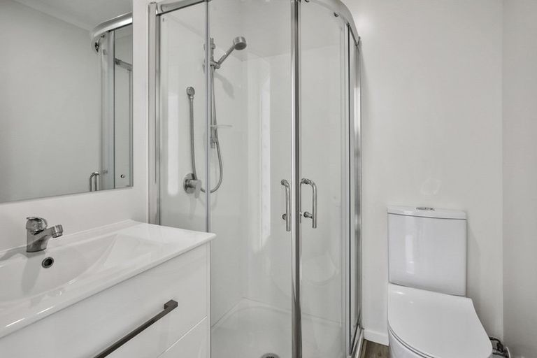 Photo of property in 3/17 Walter Street, Hauraki, Auckland, 0622