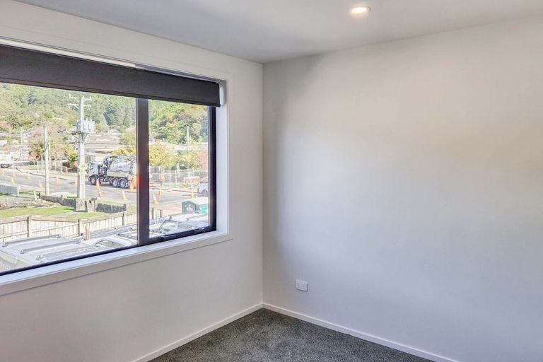 Photo of property in 3/11 Lees Grove, Wainuiomata, Lower Hutt, 5014