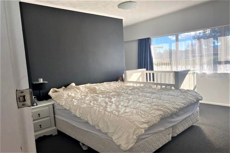 Photo of property in 50 Walton Road, Paraparaumu Beach, Paraparaumu, 5032