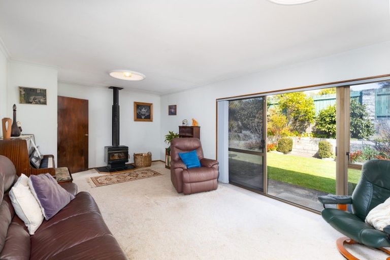 Photo of property in 1 Camellia Avenue, Bell Block, New Plymouth, 4312