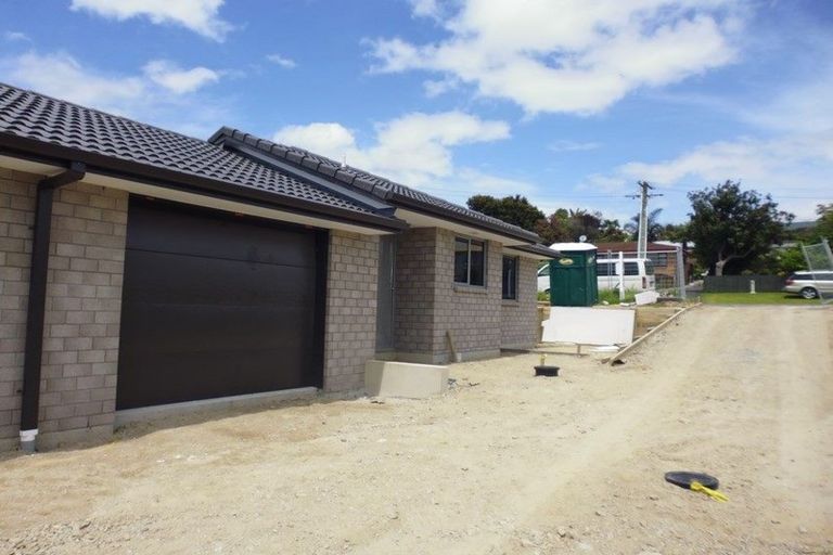 Photo of property in 121 Sutherland Road, Brookfield, Tauranga, 3110