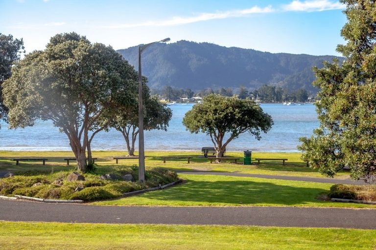 Photo of property in 1 Manaia Road, Tairua, 3508