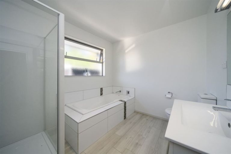 Photo of property in 417c Ruahine Street, Terrace End, Palmerston North, 4410