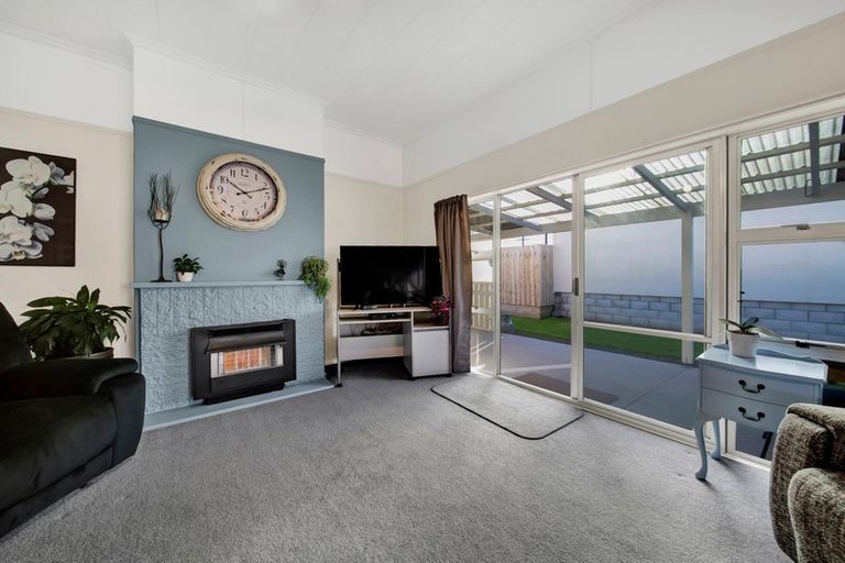 Photo of property in 7 Lincoln Street, Patea, 4520