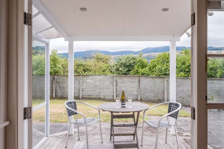 Photo of property in 138-142 Rosetta Road, Raumati South, Paraparaumu, 5032