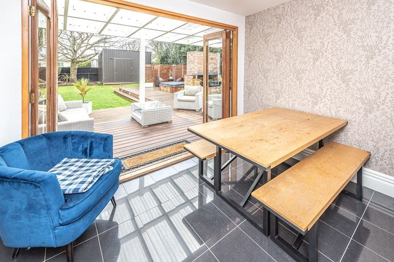 Photo of property in 2 Watkin Street, Tawhero, Whanganui, 4501