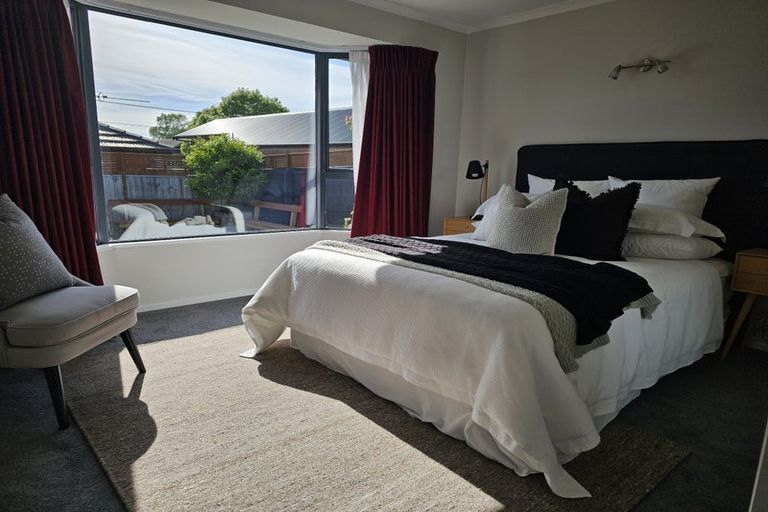 Photo of property in 1/87 Wilsons Road, Saint Martins, Christchurch, 8022