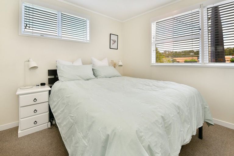 Photo of property in 2 Matai Road, Stanmore Bay, Whangaparaoa, 0932
