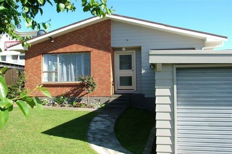 Photo of property in 38b Pope Street, Camborne, Porirua, 5026