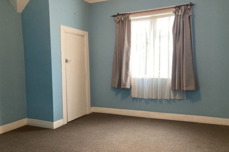 Photo of property in 28 Duncan Terrace, Kilbirnie, Wellington, 6022