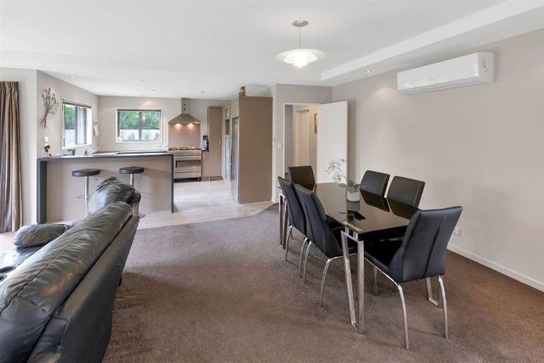 Photo of property in 25 Teviotview Place, Amberley, 7410