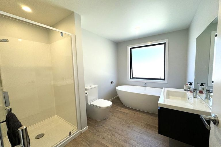 Photo of property in 64 Cameron Road, Hillend, Balclutha, 9272