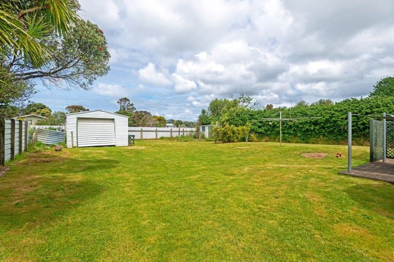 Photo of property in 4 Banks Street, Tolaga Bay, 4077