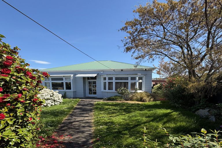 Photo of property in 12 Bradshaw Street, South Dunedin, Dunedin, 9012