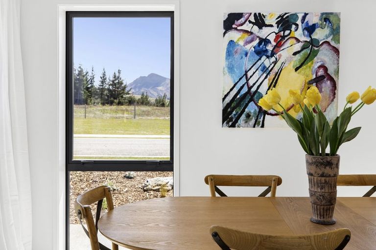 Photo of property in 14 Moonstone Street, Albert Town, Wanaka, 9305