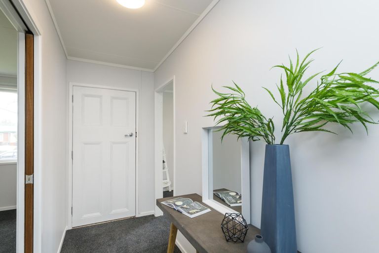 Photo of property in 42 Robinson Crescent, Westbrook, Palmerston North, 4412