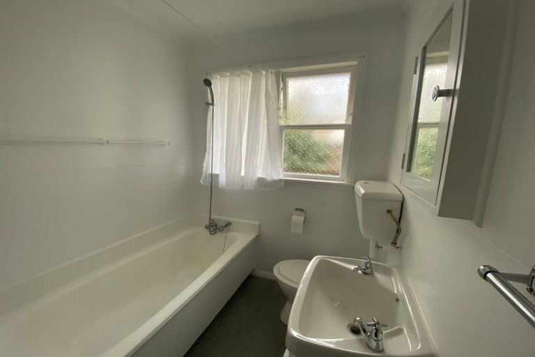 Photo of property in 123 Fitzherbert Avenue, West End, Palmerston North, 4410