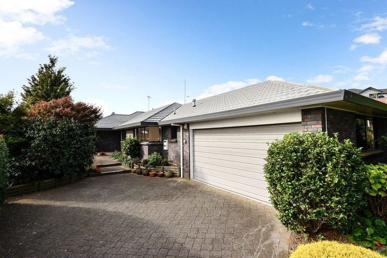 Photo of property in 15 Prospect Place, Western Heights, Hamilton, 3200