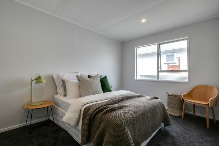 Photo of property in 12a Chaucer Road, Hospital Hill, Napier, 4110