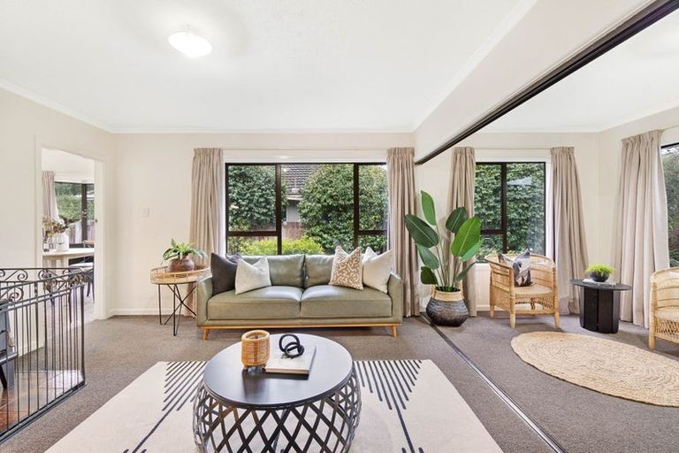 Photo of property in 43 Charlcott Street, Burnside, Christchurch, 8053