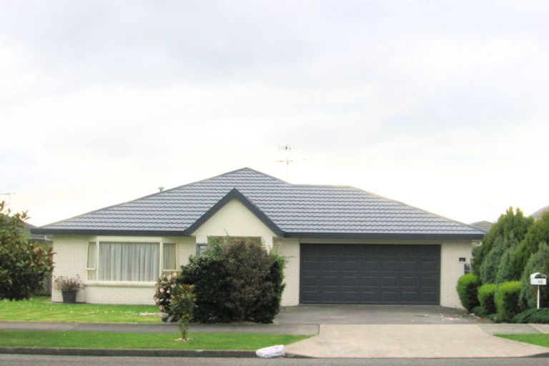 Photo of property in 45 Kapanui Road, Waikanae, 5036