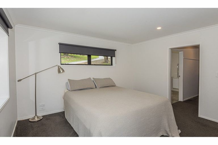 Photo of property in 4 Watercourse Way, Tikipunga, Whangarei, 0112