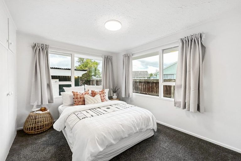 Photo of property in 18 Shetland Street, Woolston, Christchurch, 8062