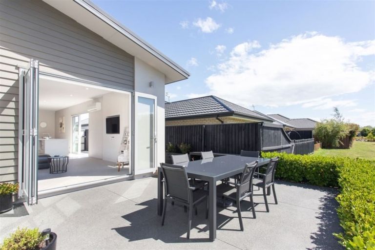 Photo of property in 27 Famille Close, Yaldhurst, Christchurch, 8042