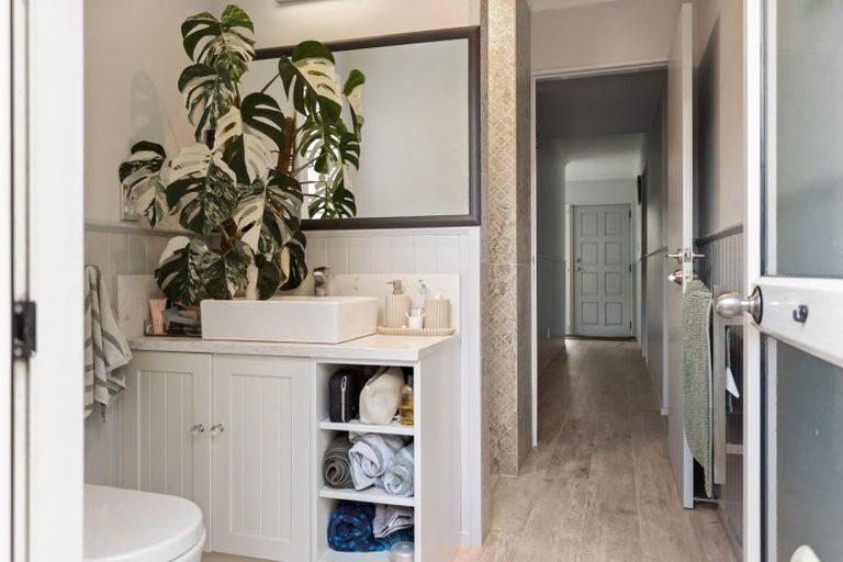 Photo of property in 4b Albert Street, Whitianga, 3510