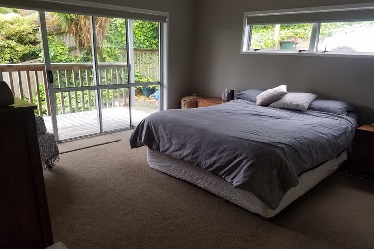 Photo of property in 1/38 Carlisle Road, Browns Bay, Auckland, 0630