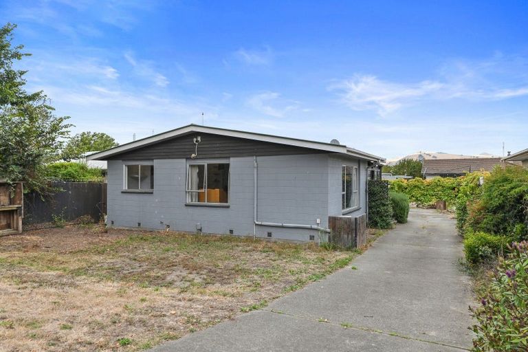 Photo of property in 42 Bromley Road, Bromley, Christchurch, 8062
