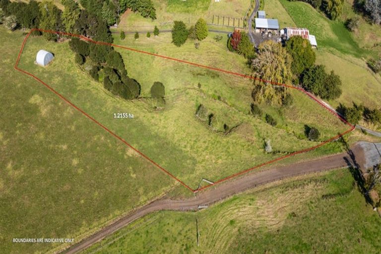 Photo of property in 563 Ness Valley Road, Ness Valley, Clevedon, 2585