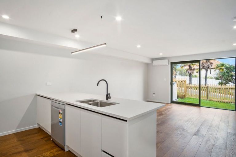 Photo of property in 23 Nautilus Drive, Gulf Harbour, Whangaparaoa, 0930