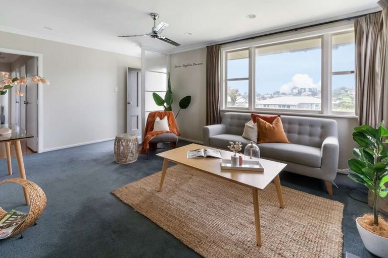 Photo of property in 64 Kingswood Road, Brookfield, Tauranga, 3110