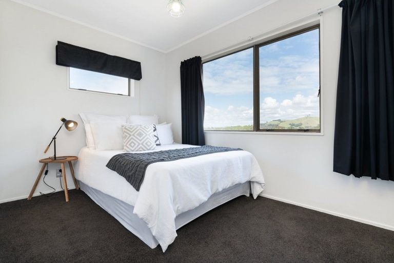 Photo of property in 80 Dickson Road, Papamoa Beach, Papamoa, 3118