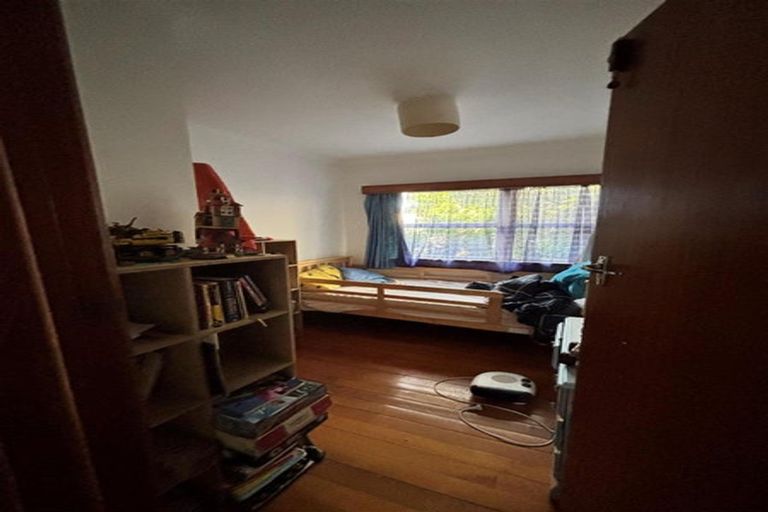 Photo of property in 125 Browns Bay Road, Browns Bay, Auckland, 0630