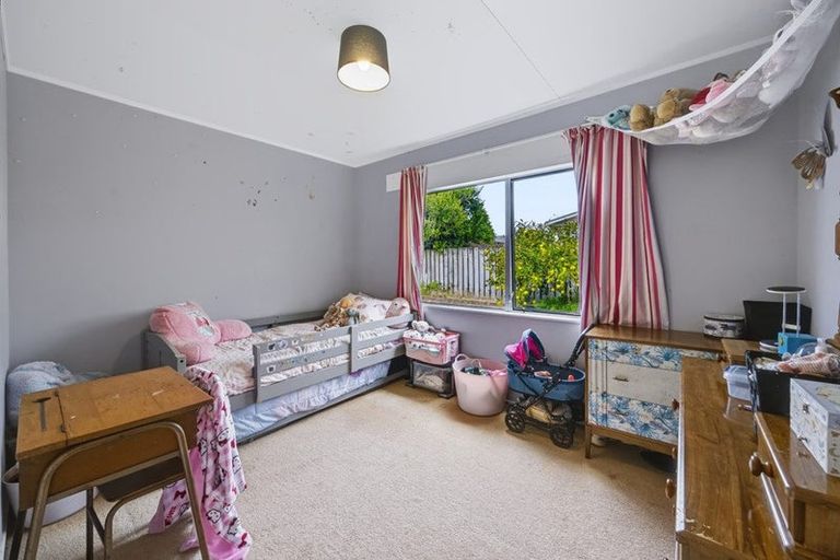 Photo of property in 22 Rewa Street, Inglewood, 4330