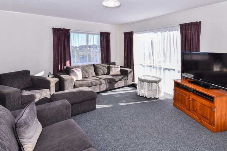 Photo of property in 14 Glenmary Place, Papatoetoe, Auckland, 2025