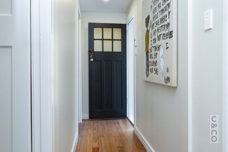 Photo of property in 29 Cambridge Road, Riverhead, 0820