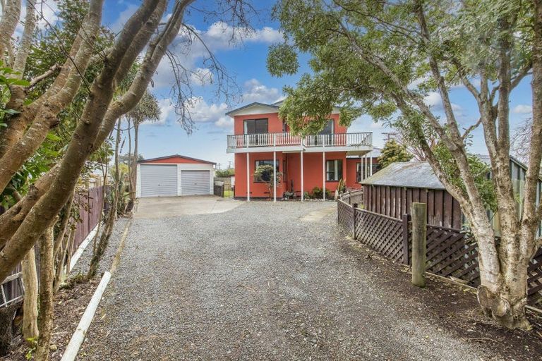 Photo of property in 29 Mangahao Road, Pahiatua, 4910