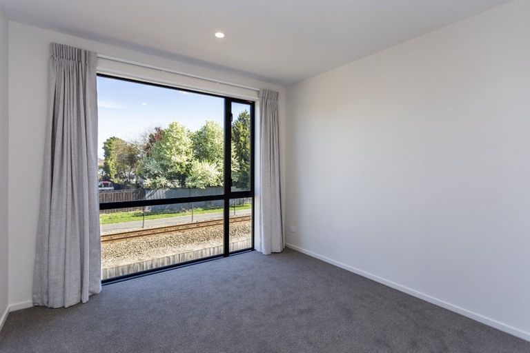 Photo of property in 5/133 Blighs Road, Strowan, Christchurch, 8052