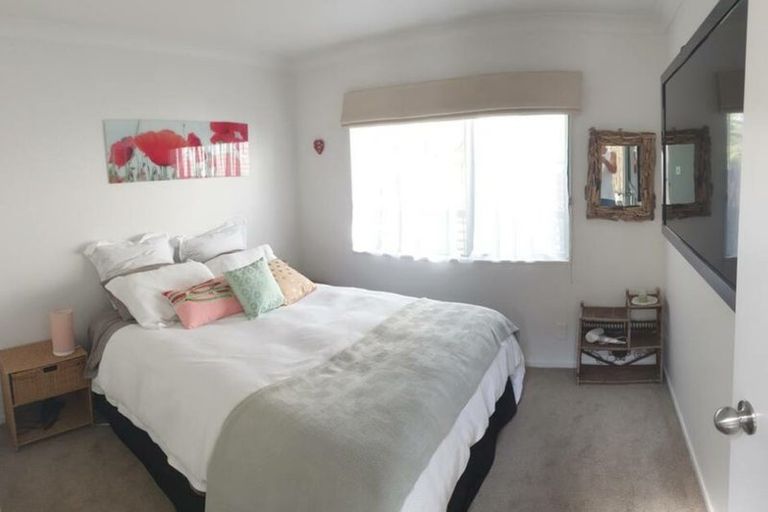 Photo of property in 1307 Papamoa Beach Road, Papamoa Beach, Papamoa, 3118