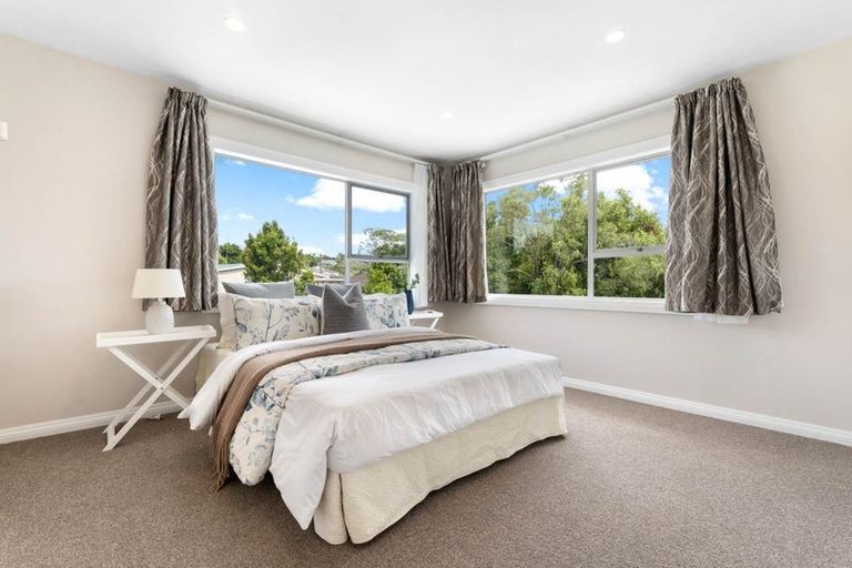 Photo of property in 95 Awaruku Road, Torbay, Auckland, 0630