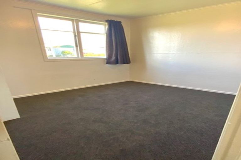 Photo of property in 16 Crathie Crescent, Tokoroa, 3420