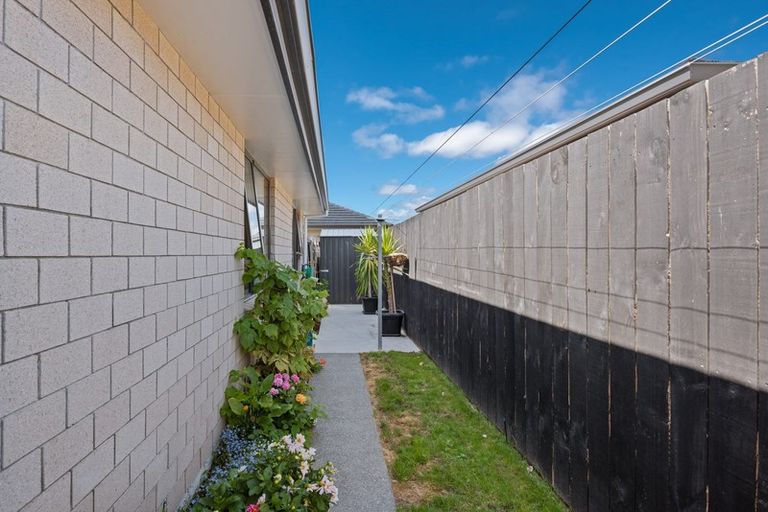 Photo of property in 2 Caproni Road, Burleigh, Blenheim, 7201