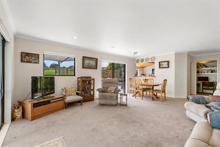 Photo of property in 33 Ngaparaoa Drive, Maketu, Te Puke, 3189