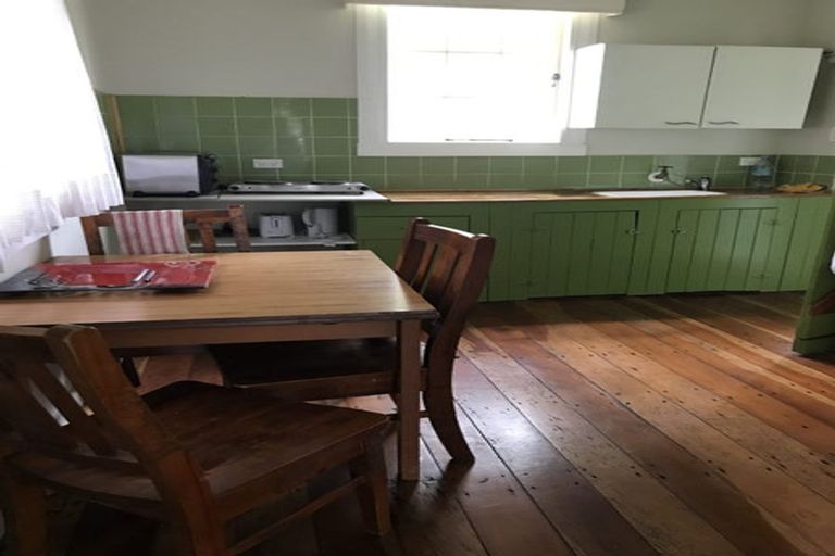 Photo of property in 61 Mullins Road, Ardmore, Papakura, 2582