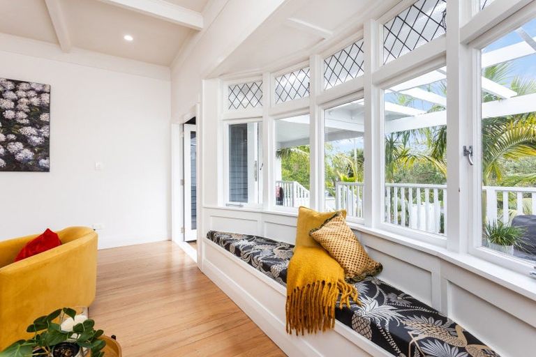 Photo of property in 35 William Denny Avenue, Westmere, Auckland, 1022