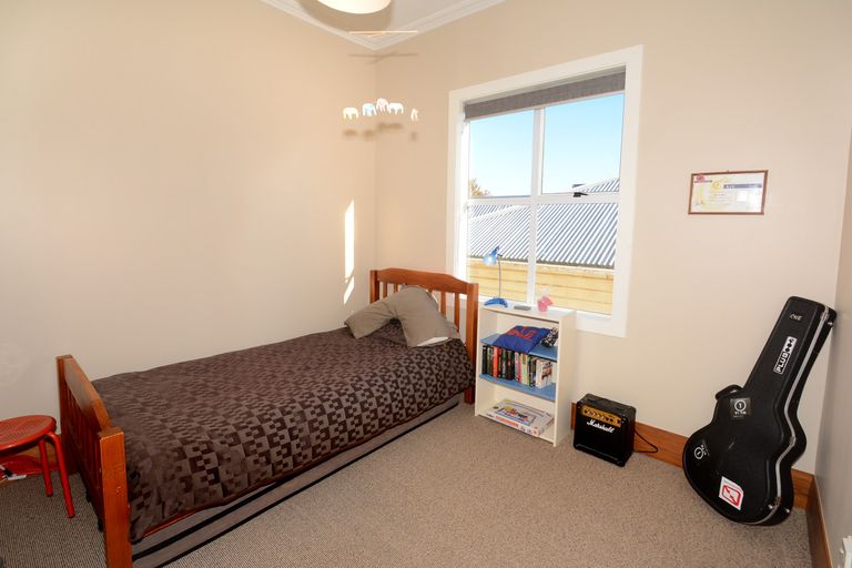 Photo of property in 15 Northview Crescent, Belleknowes, Dunedin, 9011