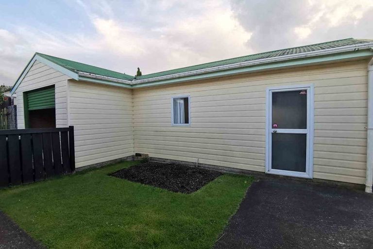 Photo of property in 22 Weld Street, Cambridge, 3434